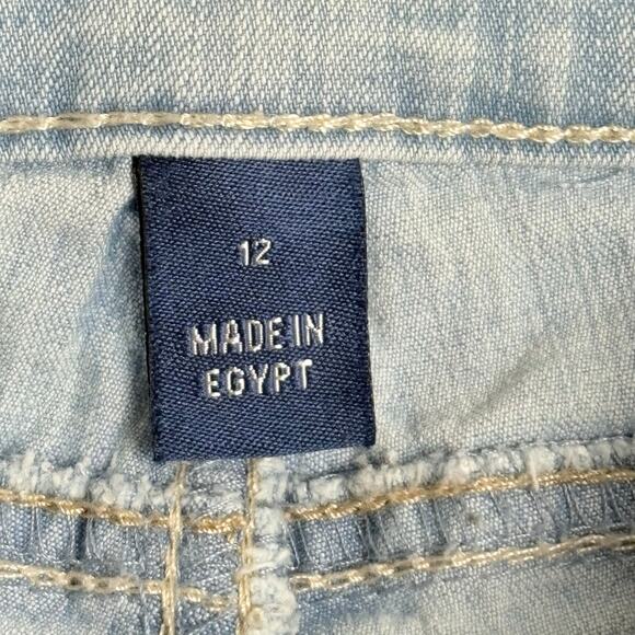 Women's Size 12 Light Wash Brady Style Bermuda Length Light Wash Shorts Pants - Picture 6 of 10